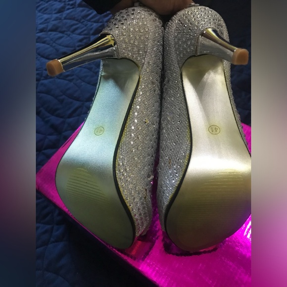 Stiletto booties - Picture 3 of 4